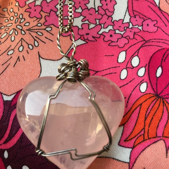LARGE WRAPPED ROSE QUARTZ SILVER NECKLACE - Picture 7 of 8